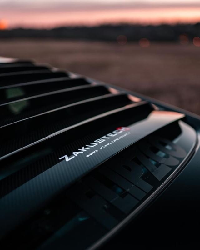 370Z CARBON FIBER LOUVERS – ZAKUSTECH