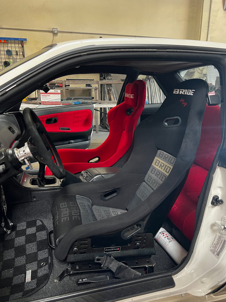 Planted Seat Bracket For 1970-1974.5 Datsun 240Z – Driver Side, Fits Racing Seats (Momo, Sparco, NRG, Recaro, OMP)
